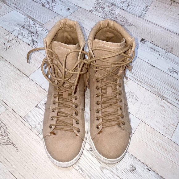 Guilty Soles Eliza Tan Fringe High-tops - Picture 2 of 6